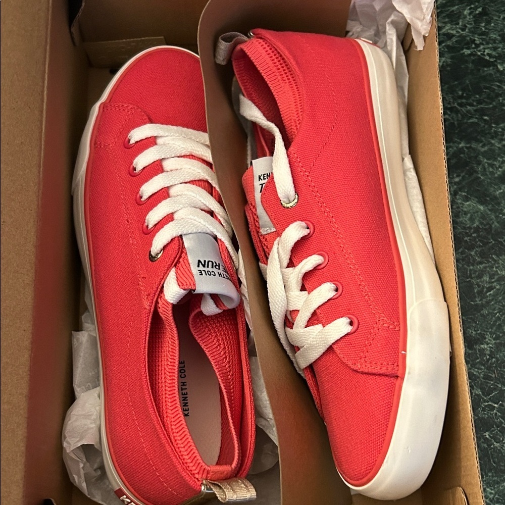 Kenneth Cole Vibrant Red Canvas Shoes